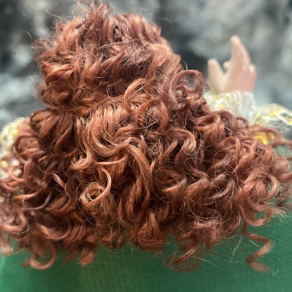 VTG Infant Of Prague Santo Nino Doll Statue on Wood Carved Base - Picture 12 of 16